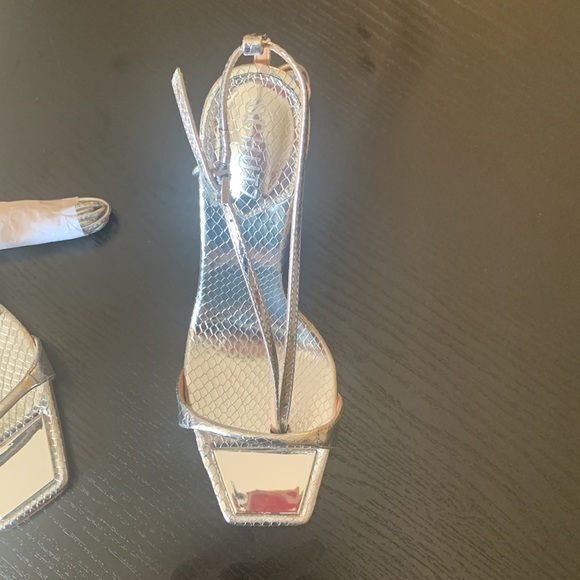 COPY - Schutz Vikki lace up sandals- silver NWT - Picture 12 of 14